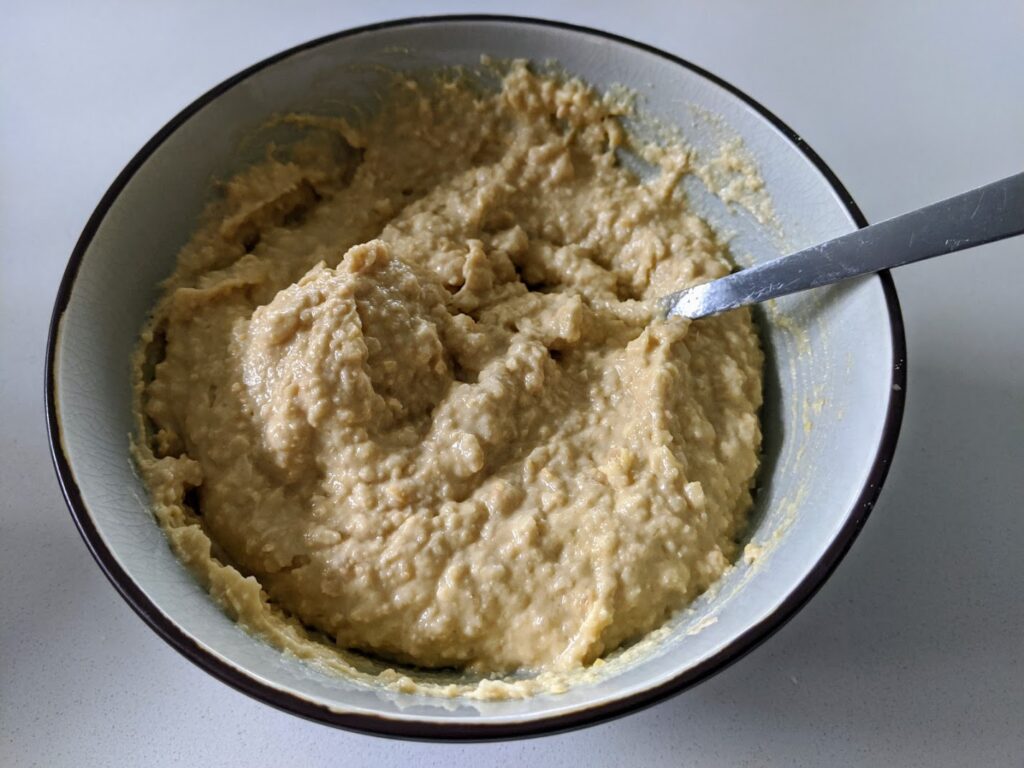 This image has an empty alt attribute; its file name is Houmous_1-1024x768.jpg