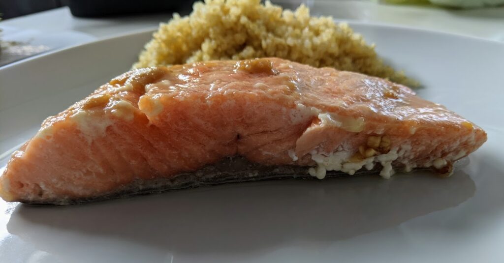 This image has an empty alt attribute; its file name is Miso_Salmon_SousVide_Peanuts_Ginger_Lime_8-1024x535.jpg